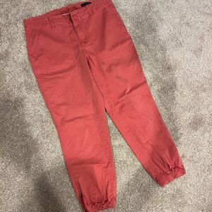 Banana Republic Women’s Coral Pink Pants